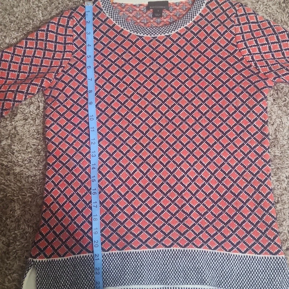J. Crew Italian Cashmere Red And Navy Pattern Sweater Size Small